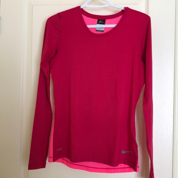 Chandail Dri-Fit Nike - Picture 1 of 2
